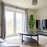 Wykebeck Mount By Our Short Stunning New Build With Plenty Of Free Parking And Fast Wifi 度假居