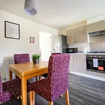 度假居 Wykebeck Mount By Our Short Stunning New Build With Plenty Of Free Parking And Fast Wifi *