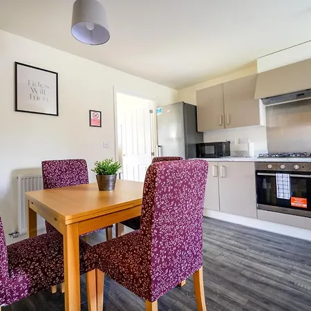 Ferienhaus Wykebeck Mount By Our Short Stunning New Build With Plenty Of Free Parking And Fast Wifi *