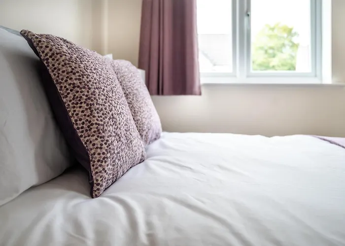 Wykebeck Mount By Our Short Stunning New Build With Plenty Of Free Parking And Fast Wifi Дом отдыха Лидс