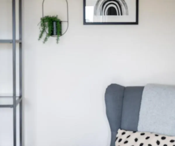 Wykebeck Mount By Our Short Stunning New Build With Plenty Of Free Parking And Fast Wifi *