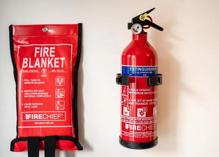 Wykebeck Mount By Our Short Stunning New Build With Plenty Of Free Parking And Fast Wifi