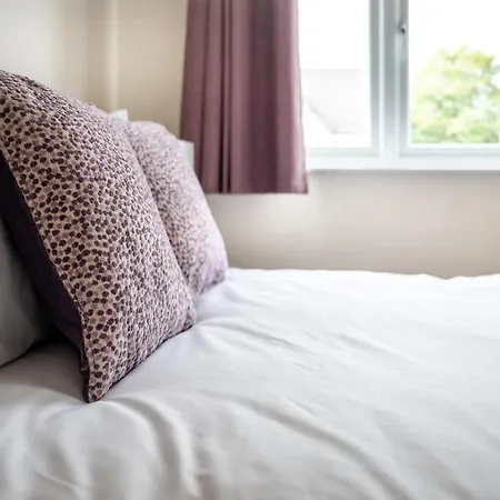 Wykebeck Mount By Our Short Stunning New Build With Plenty Of Free Parking And Fast Wifi Casa vacanze Leeds (West Yorkshire)