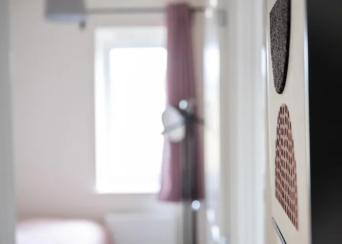 Будинок відпочинку Wykebeck Mount By Our Short Stunning New Build With Plenty Of Free Parking And Fast Wifi