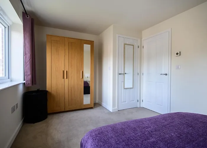 Wykebeck Mount By Our Short Stunning New Build With Plenty Of Free Parking And Fast Wifi