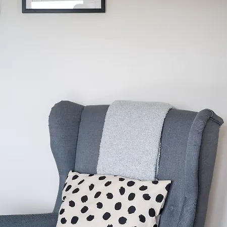 Wykebeck Mount By Our Short Stunning New Build With Plenty Of Free Parking And Fast Wifi Будинок відпочинку