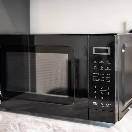 Будинок відпочинку Wykebeck Mount By Our Short Stunning New Build With Plenty Of Free Parking And Fast Wifi Лідс